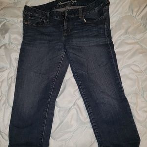 American Eagle capris